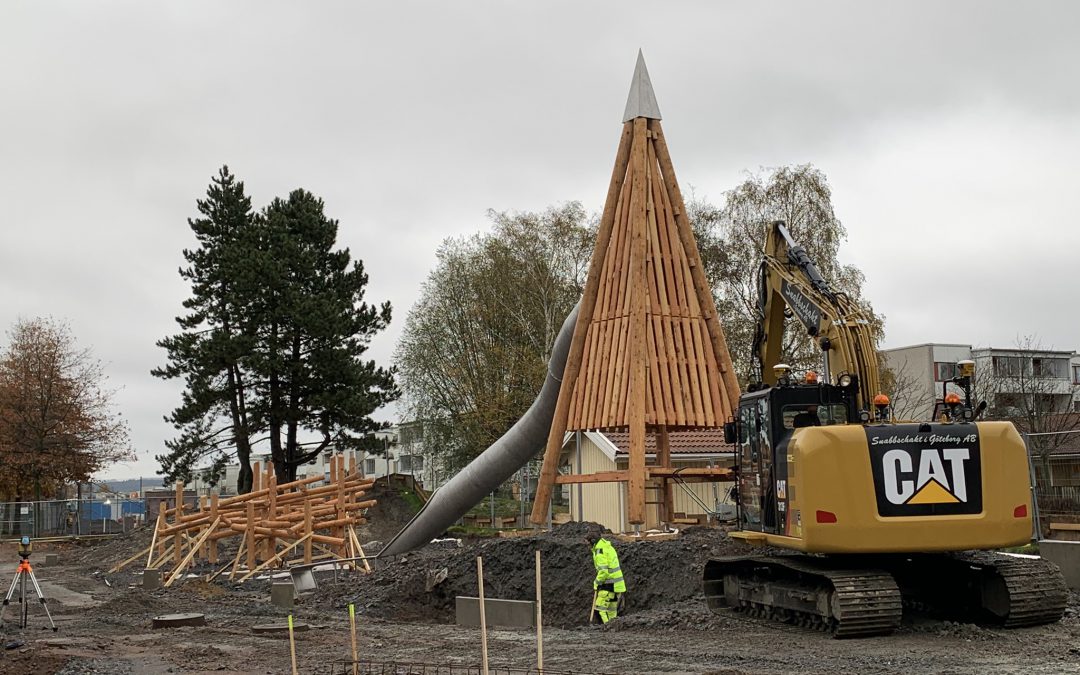 Klättertorn, koja och träd som doftar kaka i nya delen av Selma Lagerlöfs Parkstråk