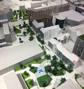 Modellen_webben2_beskuren-284x300 Modell över Selma Lagerlöfs Center